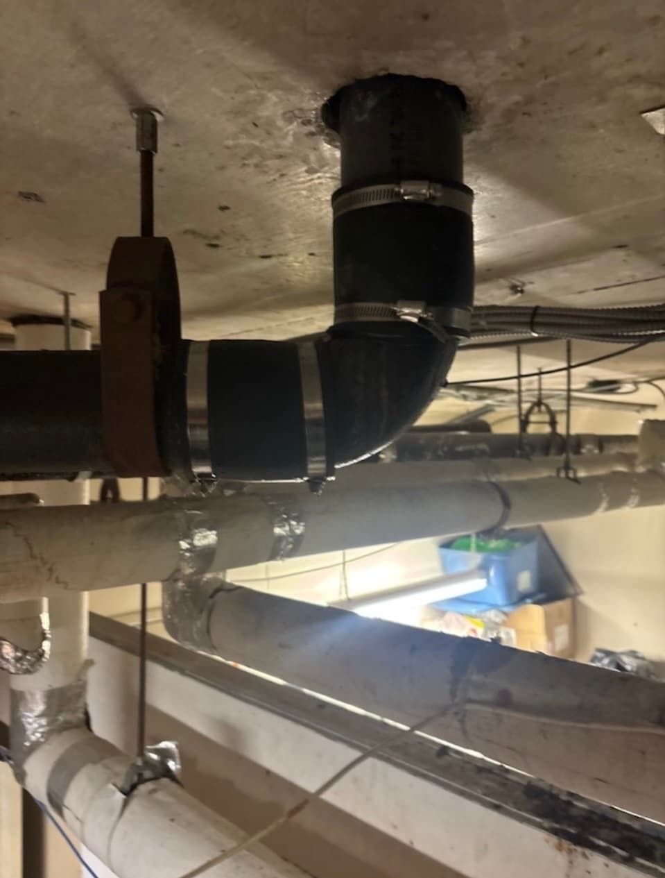 Commercial leak repair service