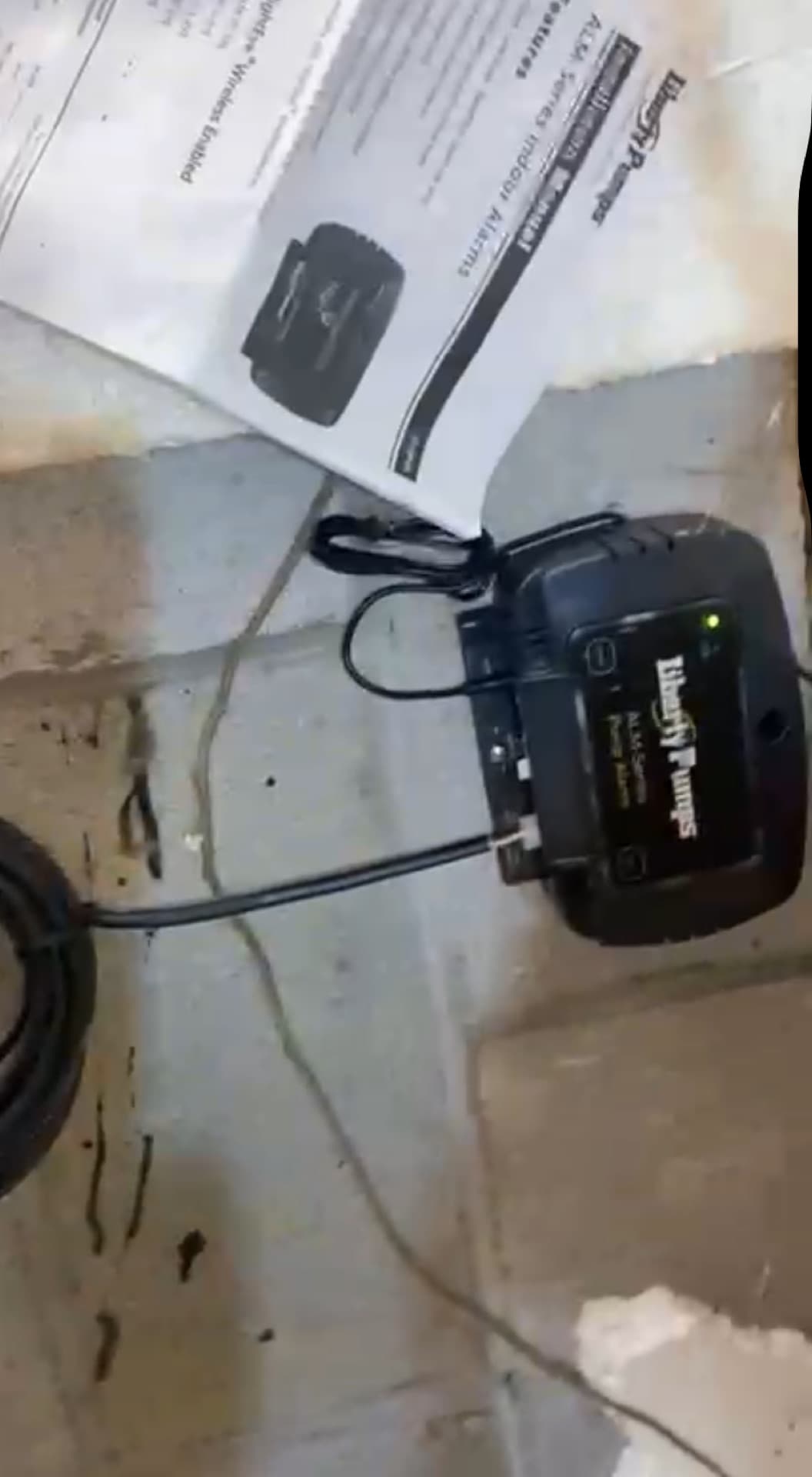 Sump pump with alarm system